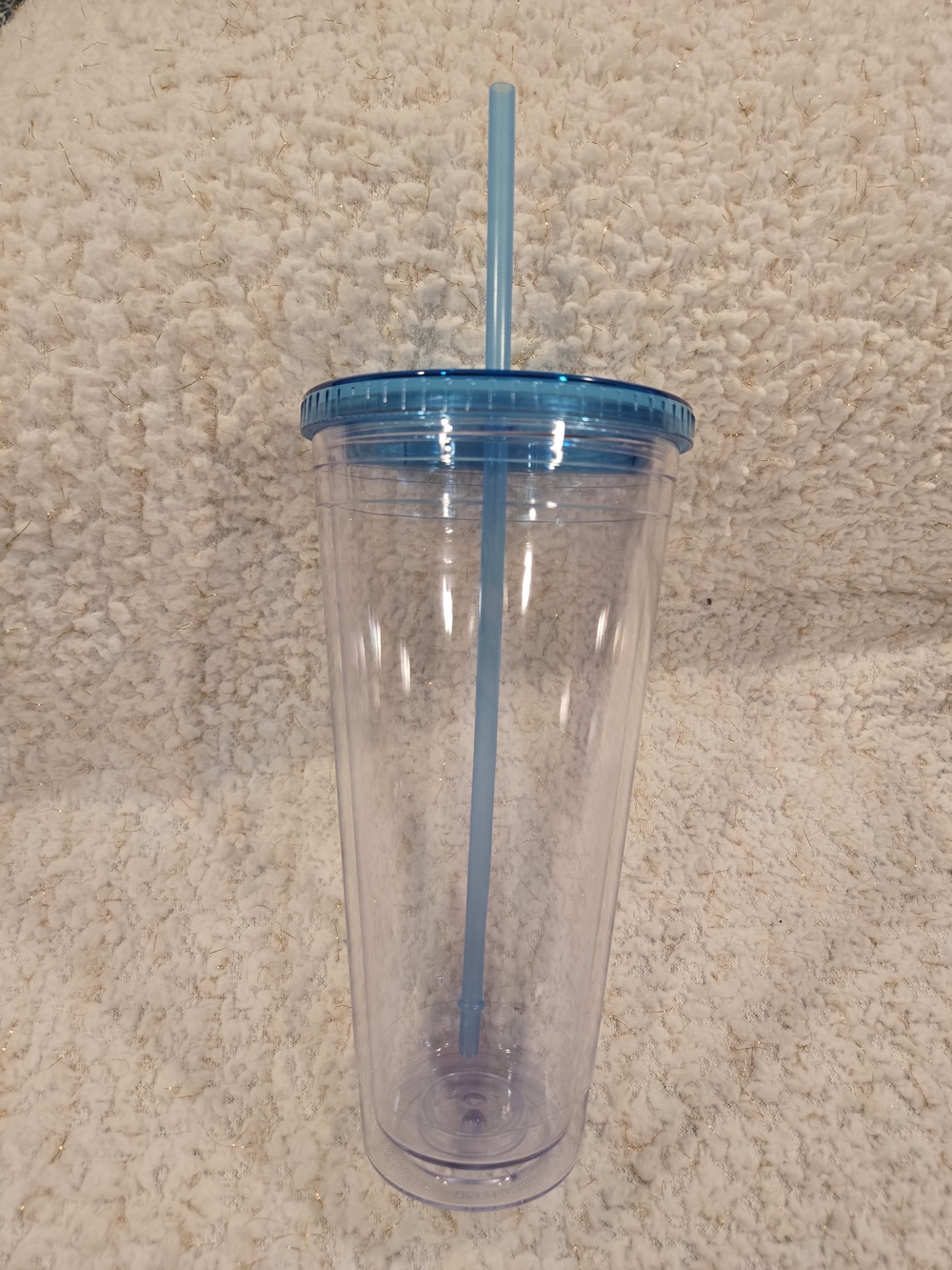 Clear Reusable 32-ounce Acrylic Travel Tumbler with Light Blue Lid & Straw